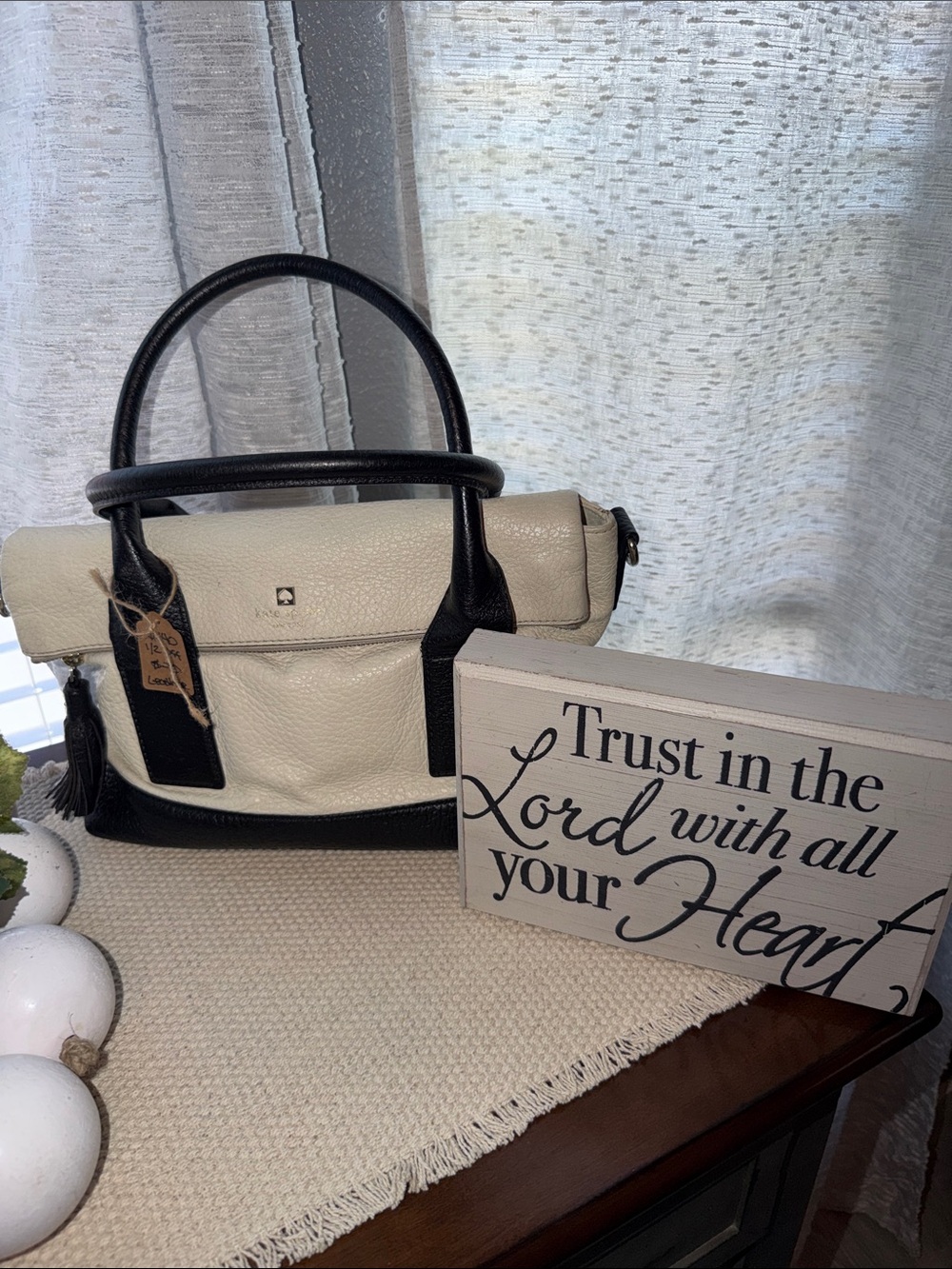 Kate Spade New York Buttermilk & Black Carman Southport Avenue